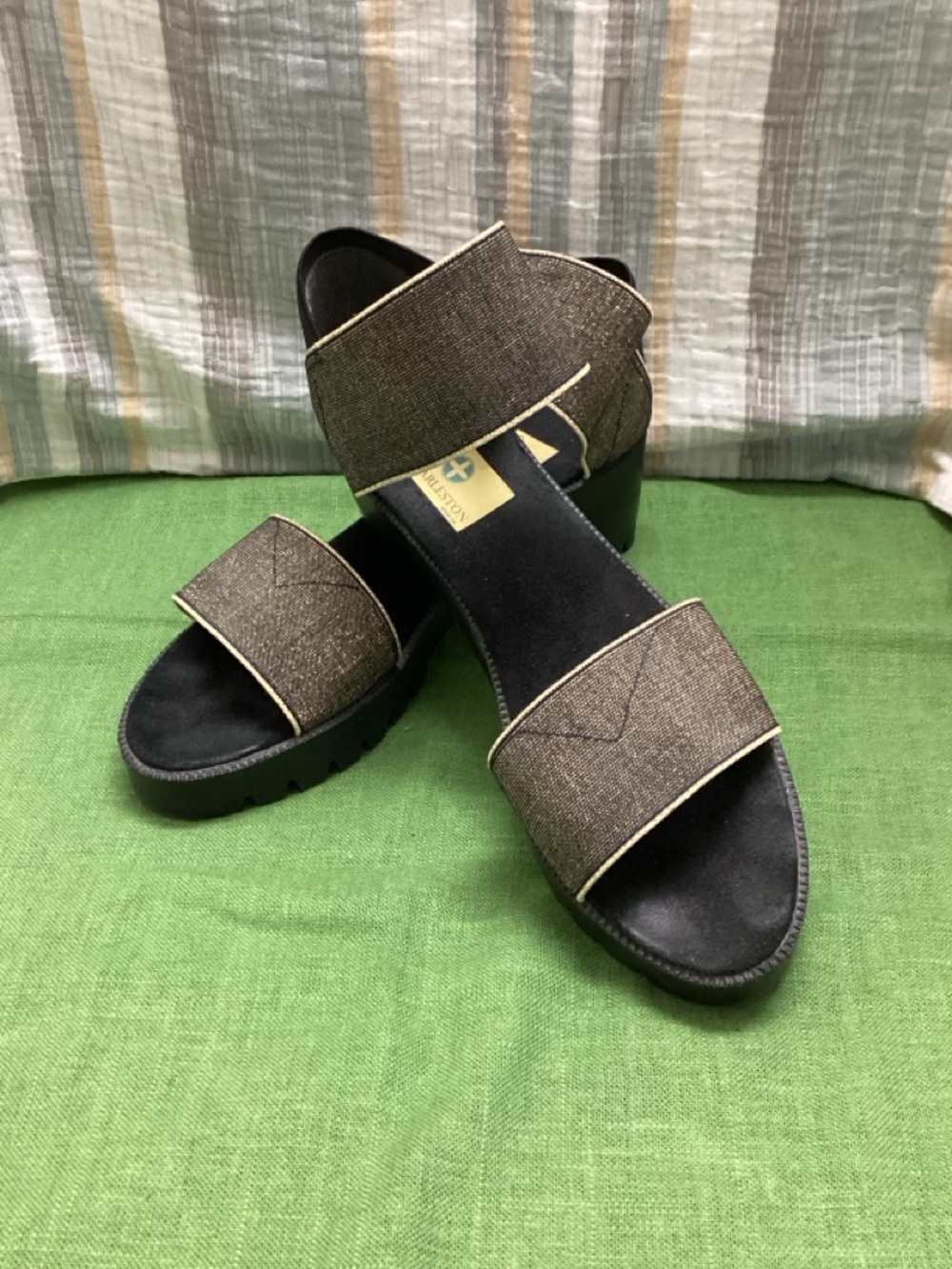 Charleston Shoe Co. New Monterey Model  Comfort & style Gold metallic fabric